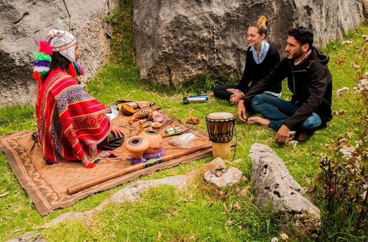 Beneficios de la Ayahuasca Guía, Intención y Retiros