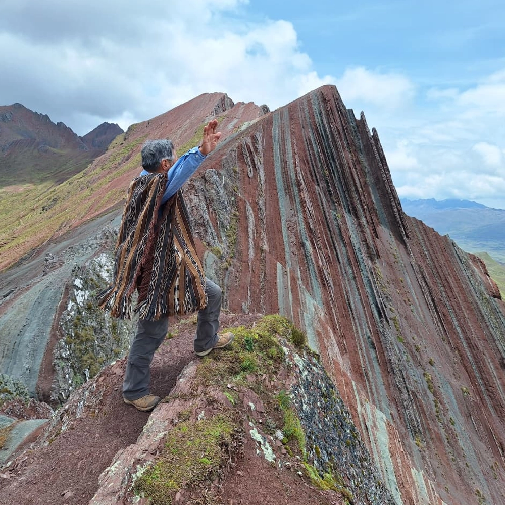Pallay PunchuMountain of Colors