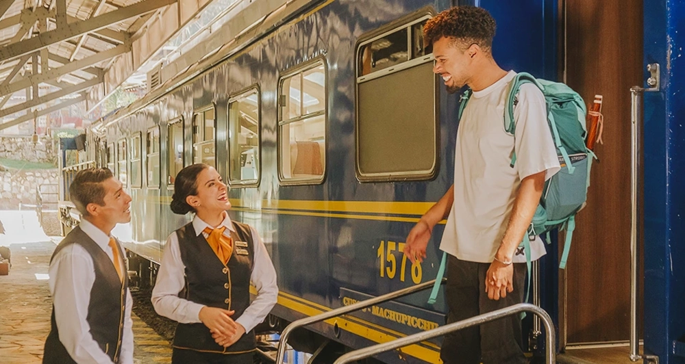 Ventajas del tren turístico Ollantaytambo–Aguas Calientes en 2025 Ventajas del tren turístico Ollantaytambo–Aguas Calientes en 2025