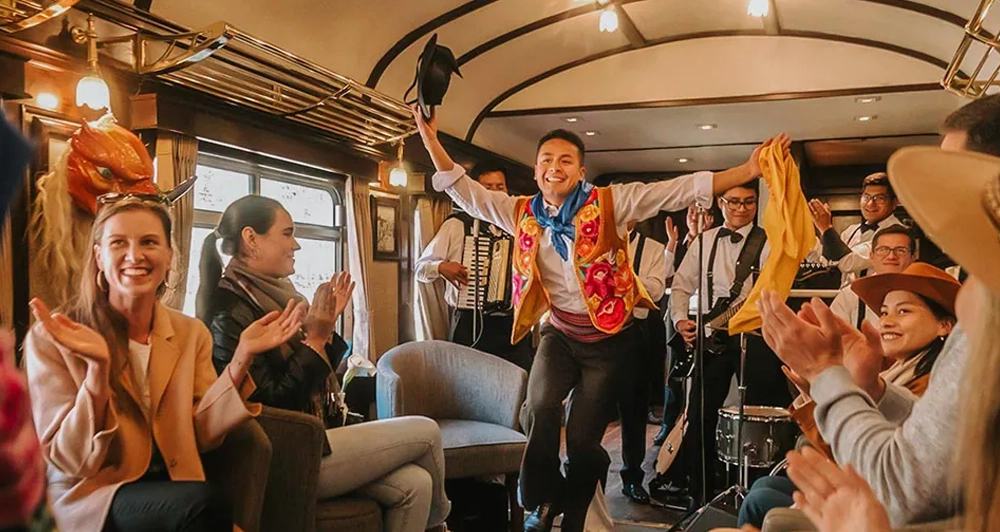 Ventajas del tren turístico Ollantaytambo–Aguas Calientes en 2025 Ventajas del tren turístico Ollantaytambo–Aguas Calientes en 2025