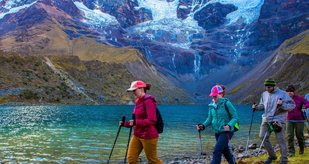 Agencia de viajes en Cusco tours en Cusco tours en Peru Machu Picchu Valle Sagrado Laguna Humantay Montaña de Colores y experiencias espirituales andinas