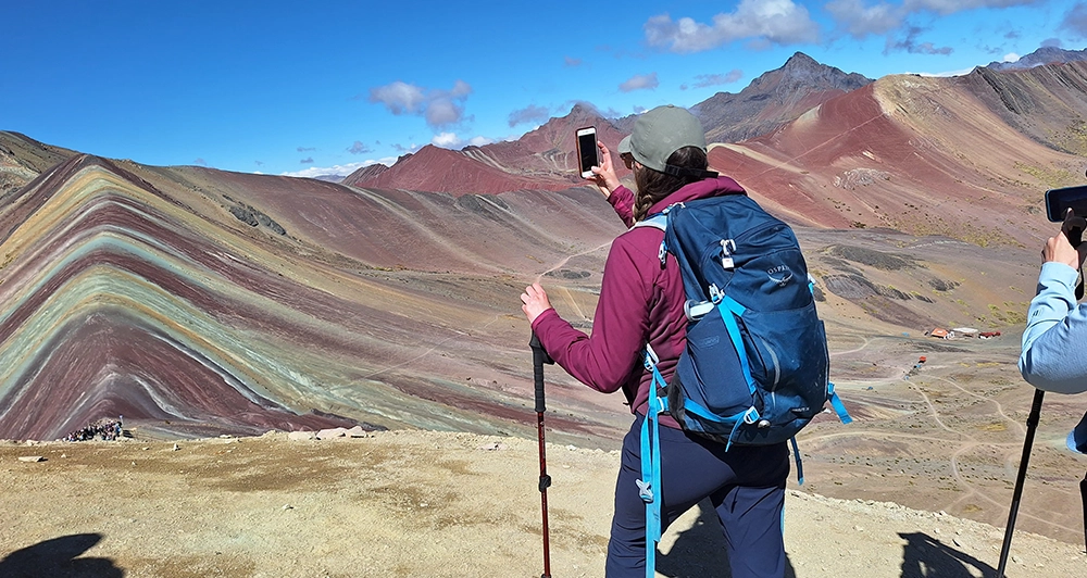 Guía Completa para Visitar la Montaña de 7 Colores Guía Completa para Visitar la Montaña de 7 Colores