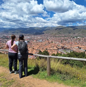 Agencia de viajes en Cusco tours en Cusco tours en Peru Machu Picchu Valle Sagrado Laguna Humantay Montaña de Colores y experiencias espirituales andinas