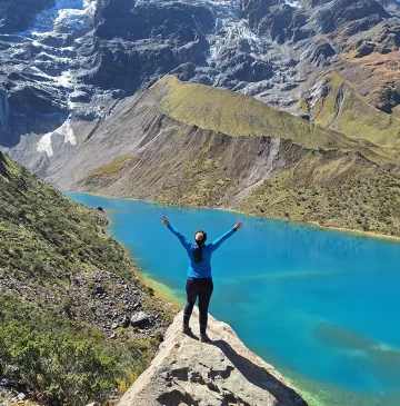 Agencia de viajes en Cusco tours en Cusco tours en Peru Machu Picchu Valle Sagrado Laguna Humantay Montaña de Colores y experiencias espirituales andinas