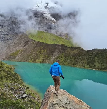 Agencia de viajes en Cusco tours en Cusco tours en Peru Machu Picchu Valle Sagrado Laguna Humantay Montaña de Colores y experiencias espirituales andinas