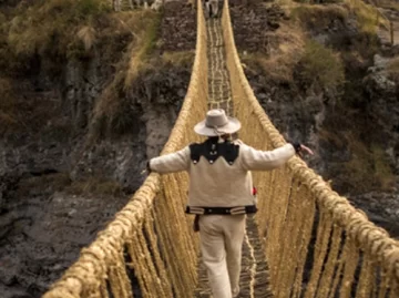Qeswachaca Puente Inca